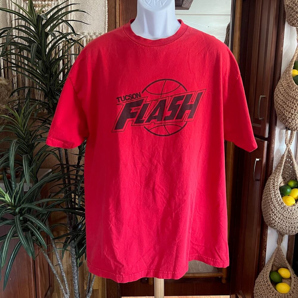 Vintage Tucson Flash Basketball Tee XL Red Arizona Graphic Sports Shirt Alstyle